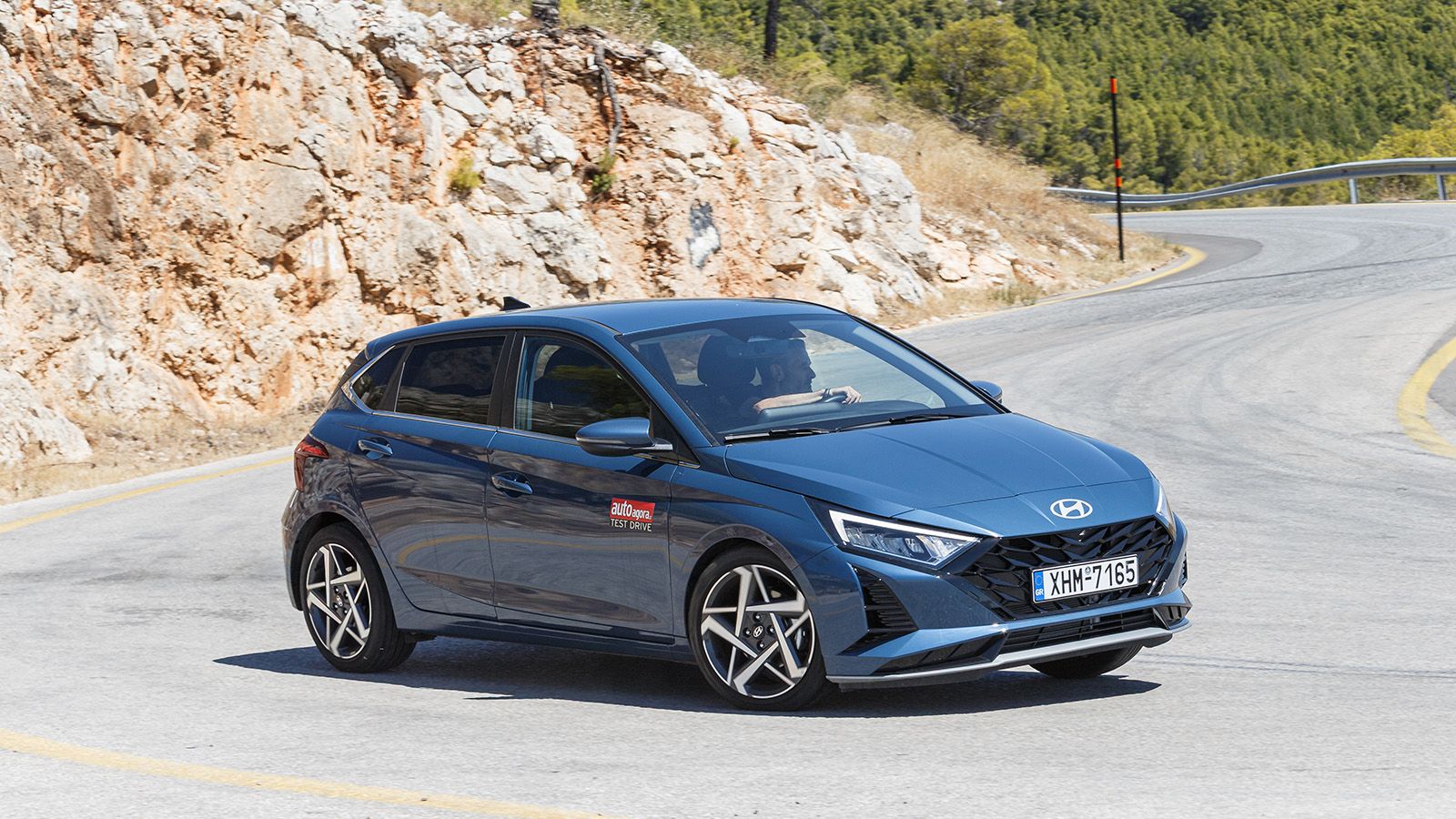 Hyundai I20. Τι βαθμό παίρνει σε κατανάλωση, χώρους, επιδόσεις, εγγυήσεις.